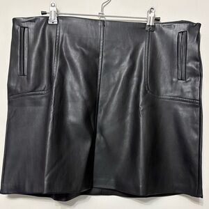 Black Faux Leather Skirt L
